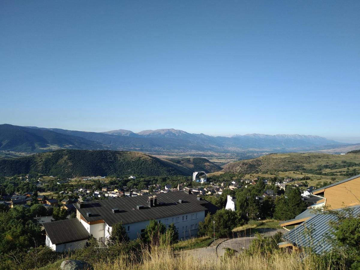 Appartement 604 Avec Vue Sur La Vallee De La Cerdagne Font-Romeu-Odeillo-Via Bagian luar foto